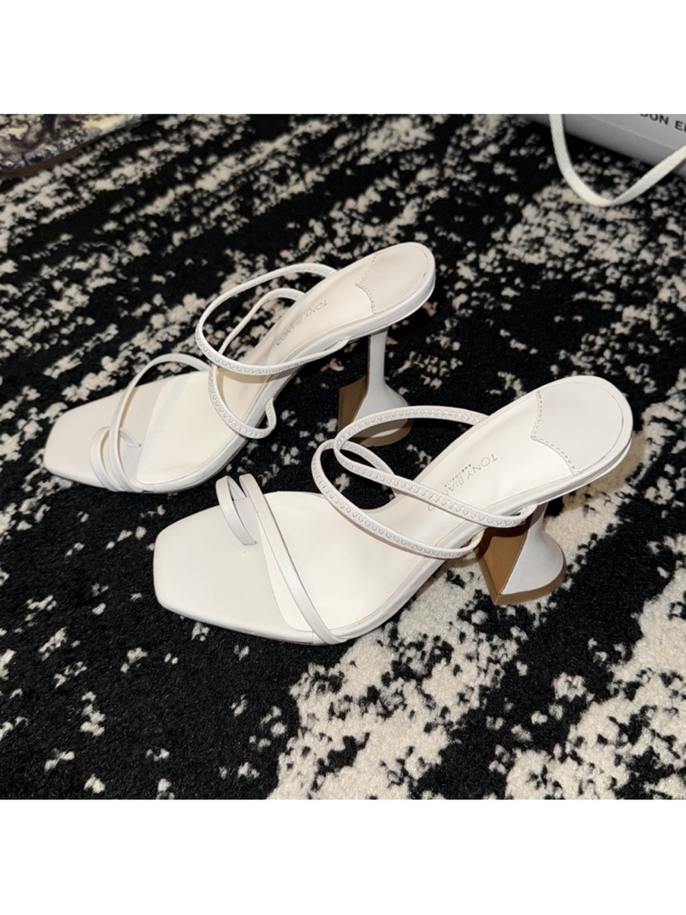 Tony Bianco Stellar Milk Capretto